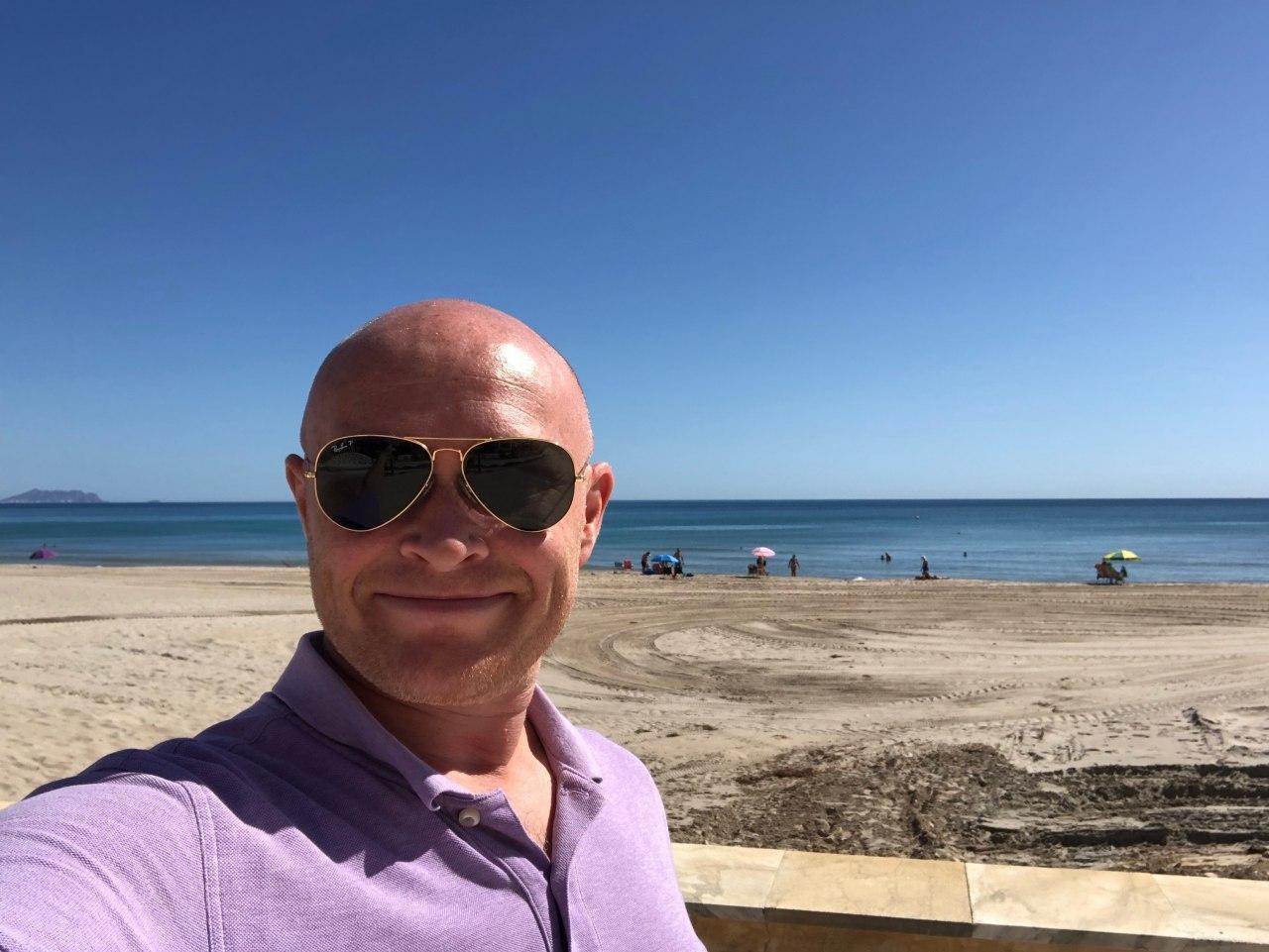 <p><b>Johnny Myklebust </b><br />
CEO of Netad AS</p>
